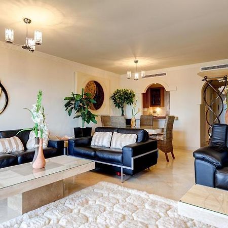 Frontline Beach Apartment - Sinfonia Del Mar Estepona Exterior photo